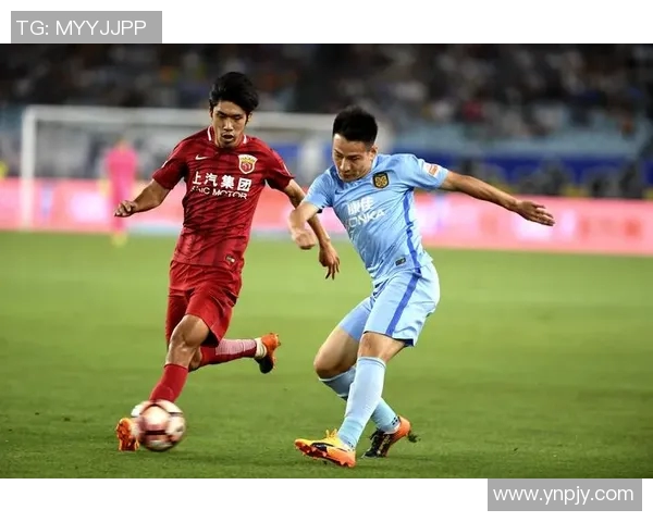 苏宁与上港激战正酣实况回顾与精彩瞬间分析