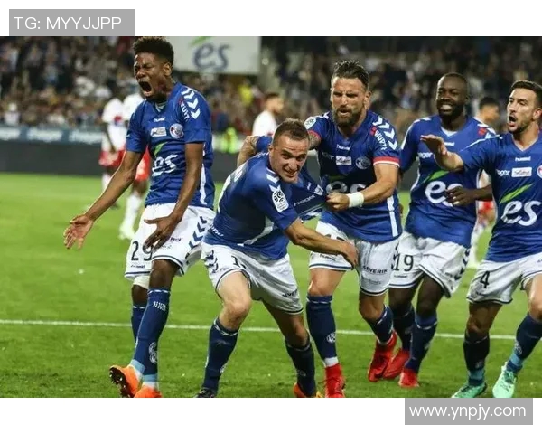 鸟栖沙岩迎战川崎前锋争夺联赛关键三分的激烈对决