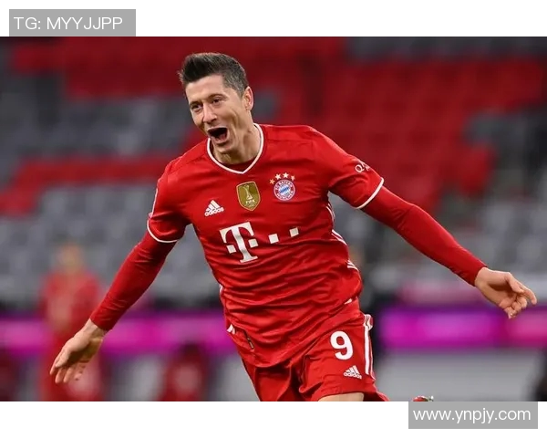 莱万背叛旧主拜仁球迷怒斥其忘恩负义情感激烈