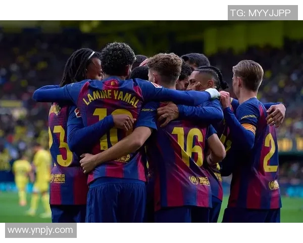 激情四溢的巴塞罗那足球比赛揭示球队新战术与球员风采